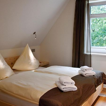 Suitenhotel Idyll Heckenrose Langeoog Exterior photo